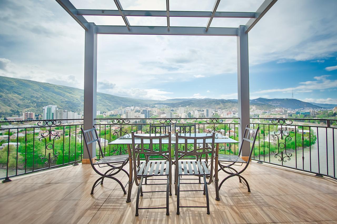 Gtm Plaza Hotel Tbilisi Exterior photo