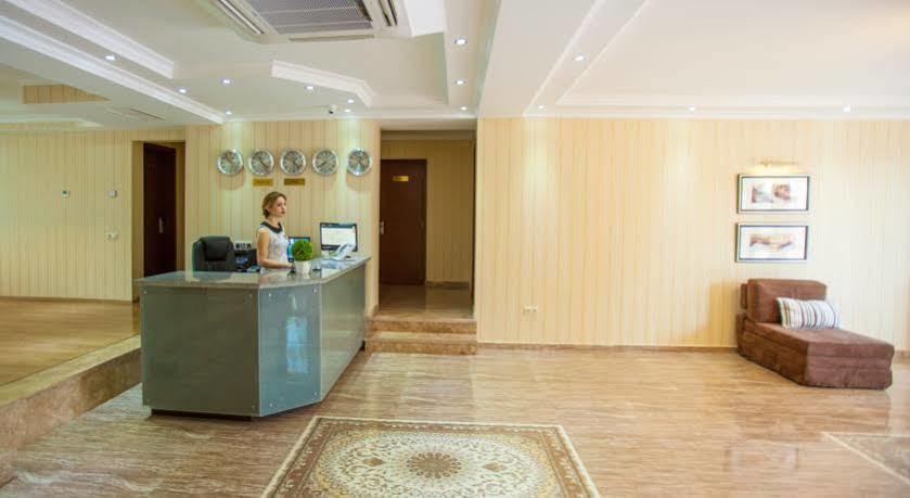 Gtm Plaza Hotel Tbilisi Exterior photo